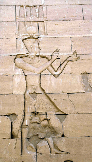 Augusto in stile egiziano, sul tempio di Kalabsha nella Nubia egiziana.