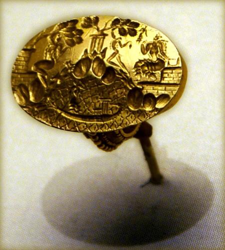 Anello minoico in Oro